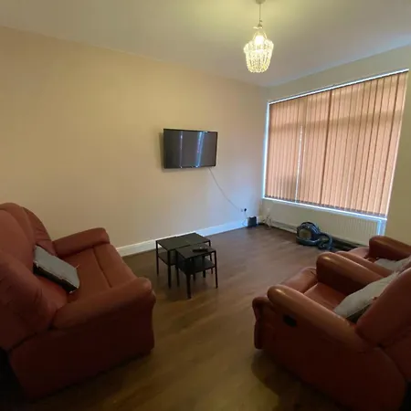 Seaforth Place * Leeds (West Yorkshire)